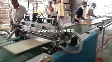 家具透明PU底漆自動(dòng)淋幕.jpg 家具透明PU底漆自動(dòng)淋幕.jpg