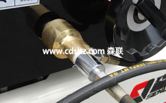 鋼輥熱水循環(huán)加溫.jpg 鋼輥熱水循環(huán)加溫.jpg