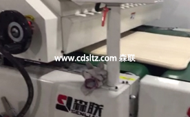 實木家具UV膩子涂布.jpg 實木家具UV膩子涂布.jpg
