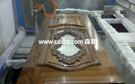 高檔原木門PU清面自動(dòng)噴漆.jpg 高檔原木門PU清面自動(dòng)噴漆.jpg